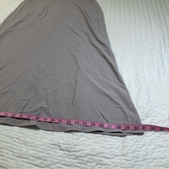 LUXELY By Maggy London Dove Gray Blouson Crew Neck Short Sleeve Bodice THEO- - Picture 4 of 16